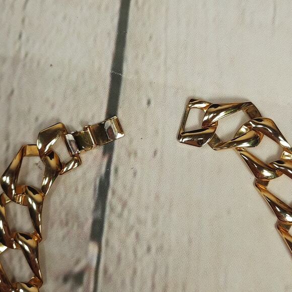 Geometric Statement Necklace Gold Tone with Colored Enamel - Picture 5 of 7